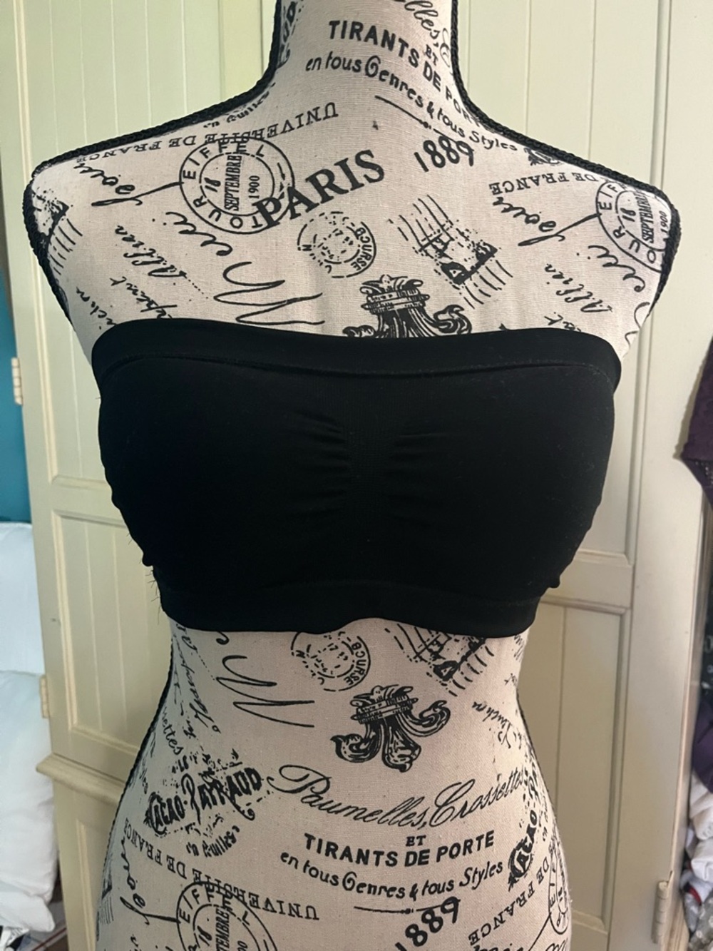 FREE w/ $10+ PURCHASE: Basic Universal Black Lace-Back Bandeau